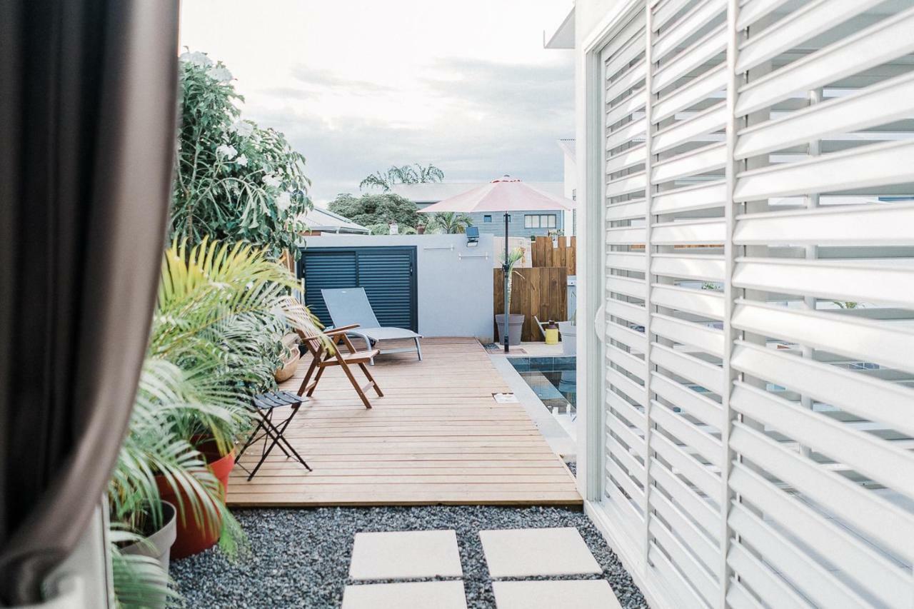 Maison Tonga Piscine Jaccuzi Saint Pierre Eksteriør billede