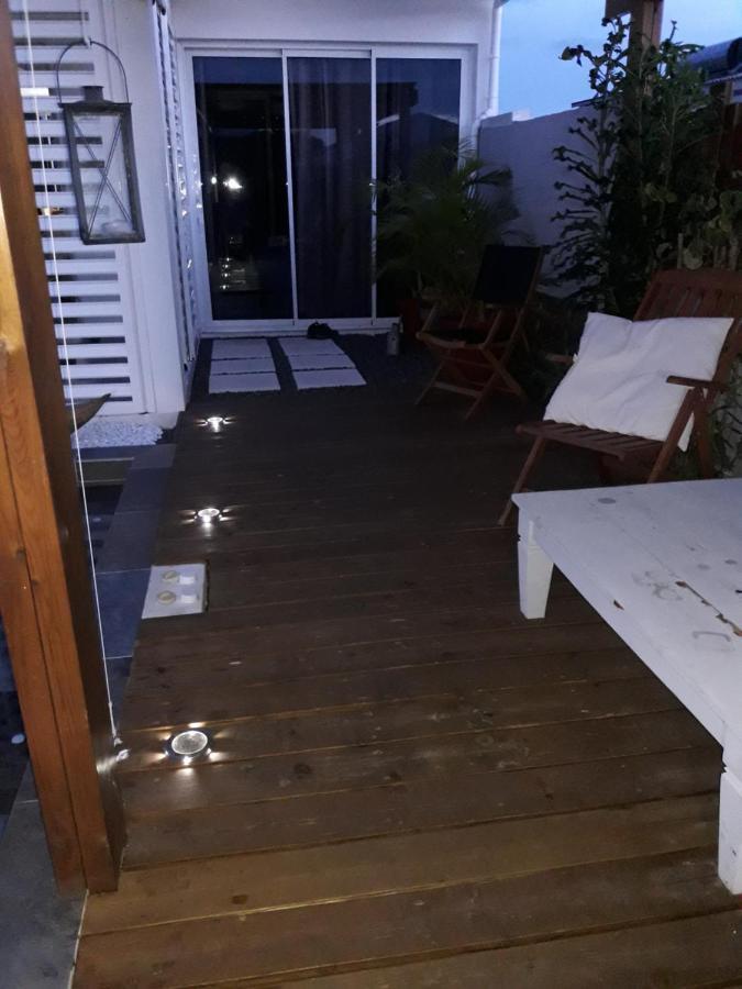 Maison Tonga Piscine Jaccuzi Saint Pierre Eksteriør billede